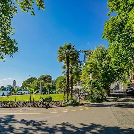 Secret Garden - Lakefront 公寓 *