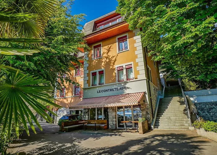 Apartment Secret Garden - Lakefront *